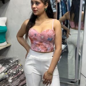 Berrylush Sweetheart Neck Puff Sleeve Styled Back Crop Top - nehaff.com