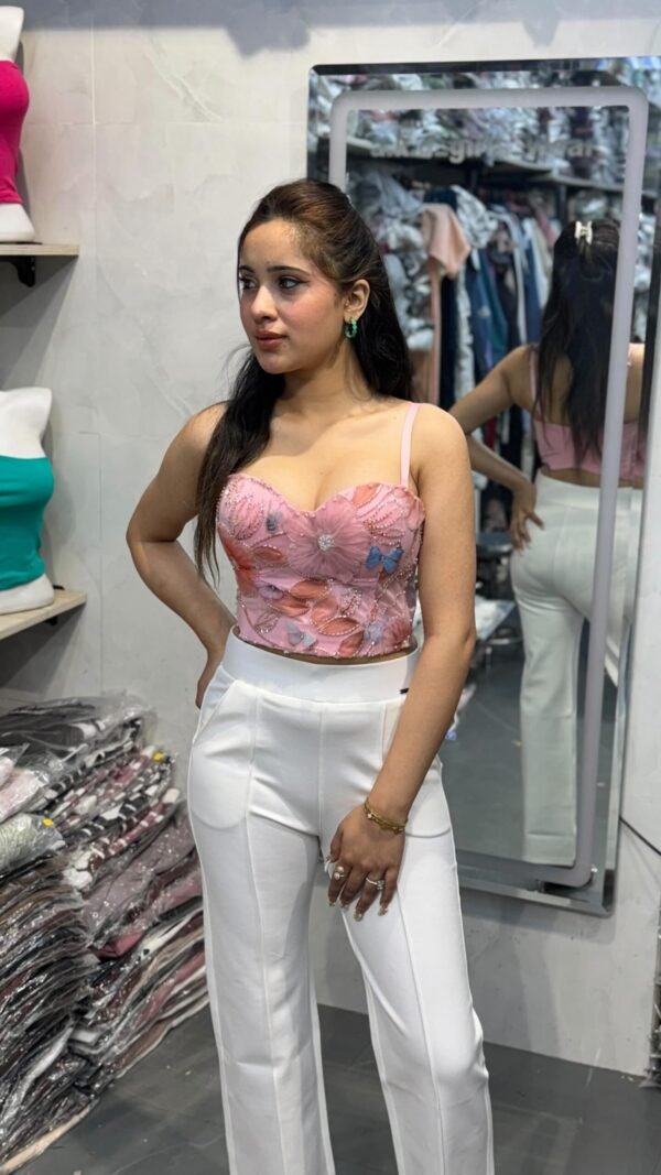Berrylush Sweetheart Neck Puff Sleeve Styled Back Crop Top - nehaff.com
