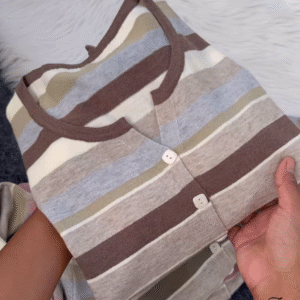 Striped Knit Button-Front Cardigan – Soft Neutrals, Effortless Chic 🤎🤍