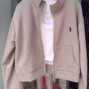 Zip-Up Layered Jackets 🧥✨ With High Collars & Gold Necklace Styling – Beige, White & Brown Variants