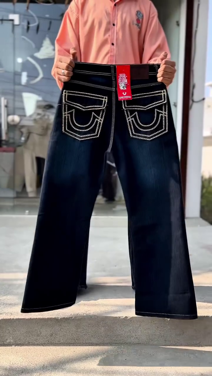 Men Mid-Rise Heavy Fade Printed Jeans - Image 4