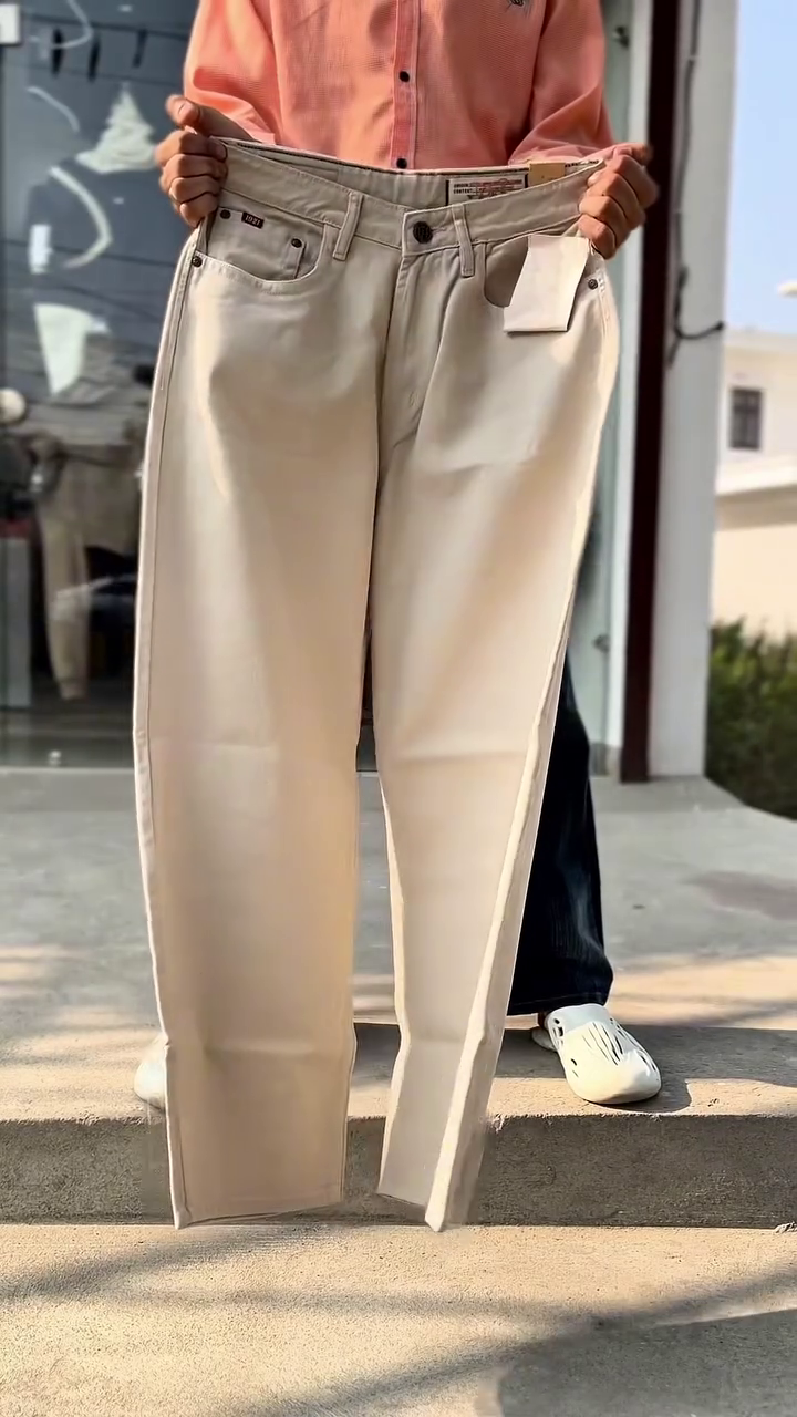 Men Mid-Rise Heavy Fade Printed Jeans - Image 3