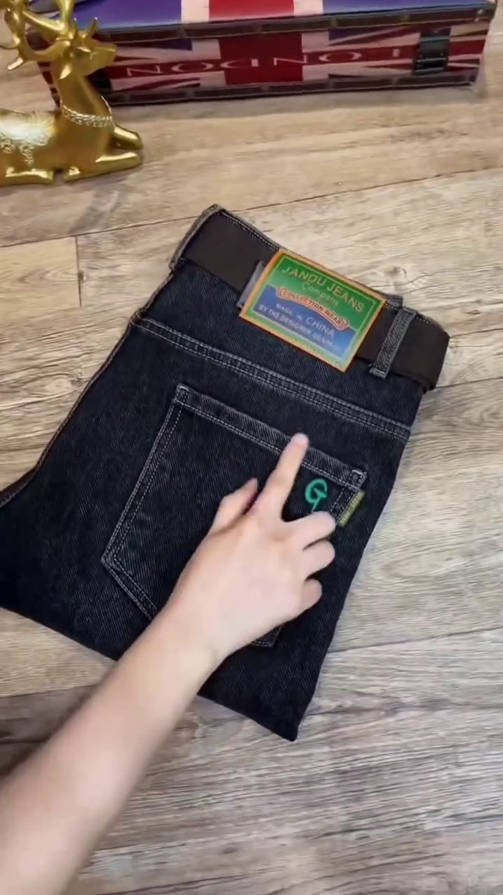 Men Slim Tapered Fit Stretchable Jeans - Image 14