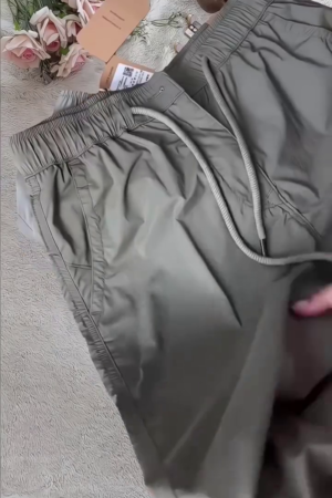 Men Zip Detail Training Track Pants with Toggle Hem